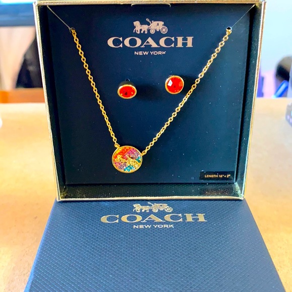 Coach iconic Carriage Necklace & Earrings set. - Picture 2 of 9